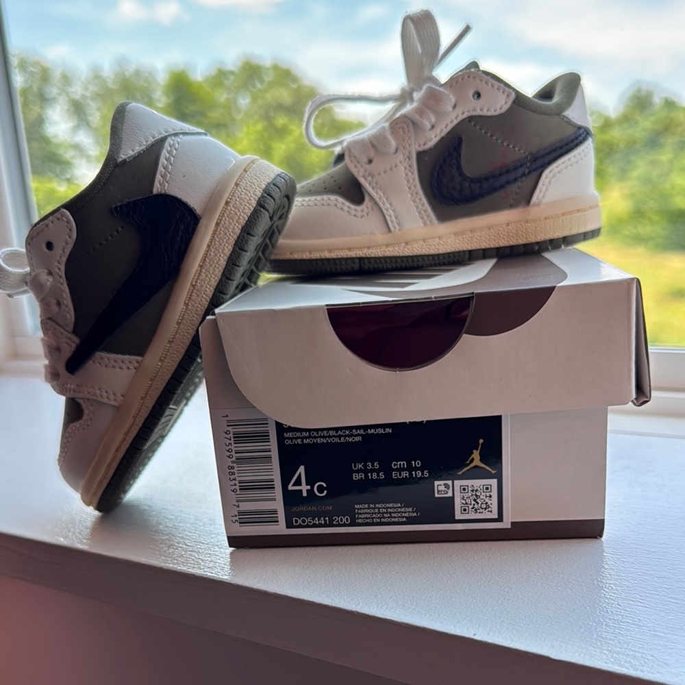 Jordan Kids' Sneakers - White and Black with Tan Accents